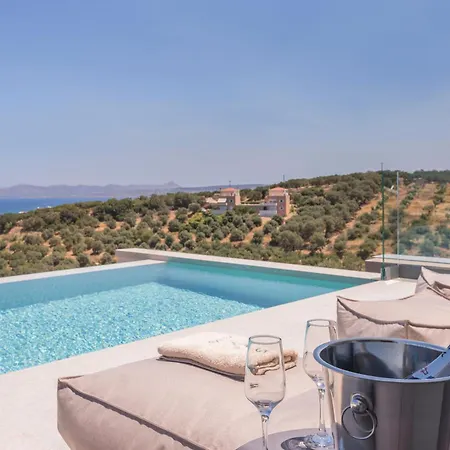 Sky Sea View Heated Pool *