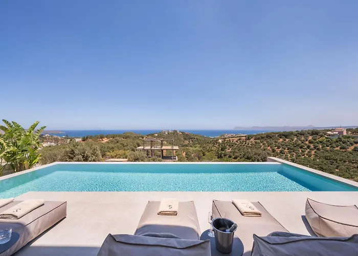 Sky Sea View Heated Pool Villa La Canée