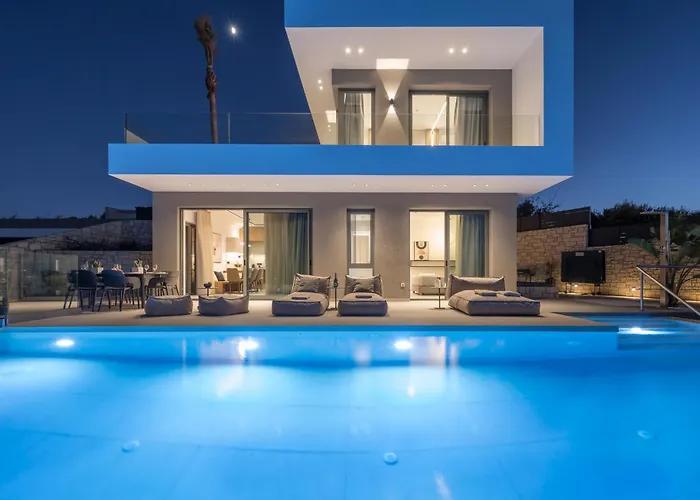 Sky Sea View Villa *