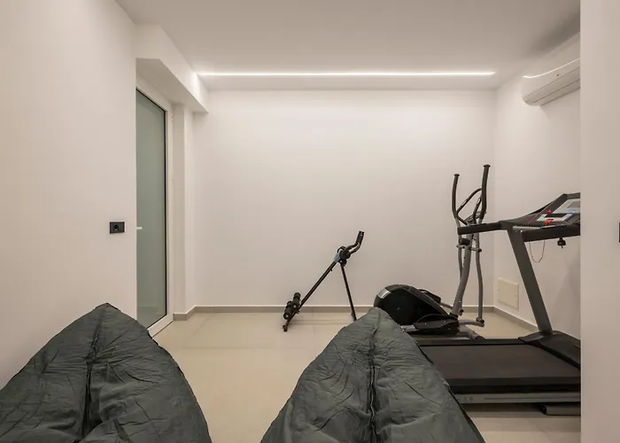 Sky Sea View Heated Pool Villa