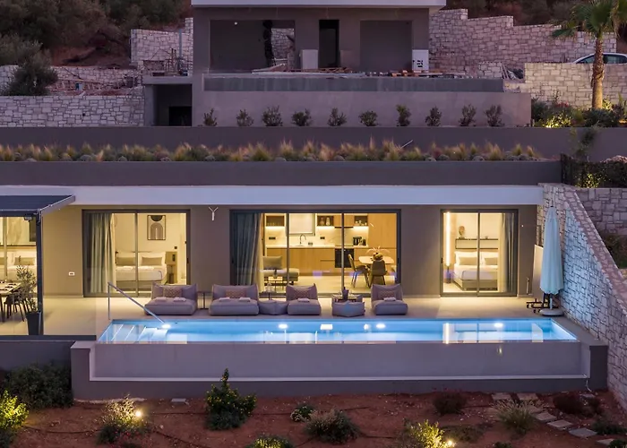 Sky Sea View Heated Pool Villa Chania (Crete)